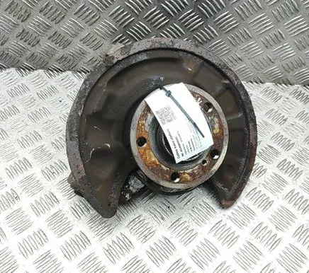Mercedes-Benz CLA C117 X117 W117 Rear wheel hub A2463503541 A2464230420