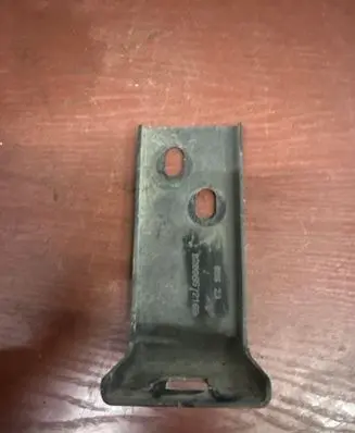 Renault Master III Radiator support slam panel bracket 8200657216B