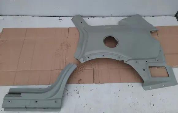 KIA Sorento Rear arch 86813D7000