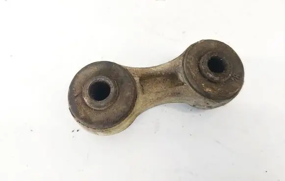 Mercedes-Benz C AMG W204 Front anti-roll bar/stabilizer link 3700801 33700801