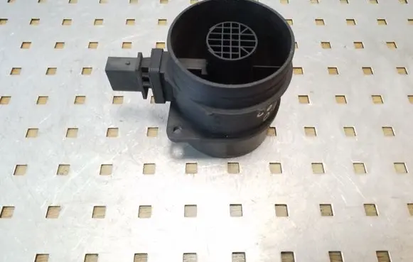 Chrysler 300 - 300C Mass air flow meter 0281002656 A0000942248