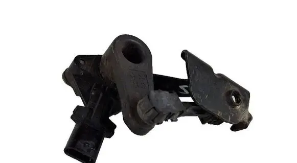 Headlight/headlamp level sensor