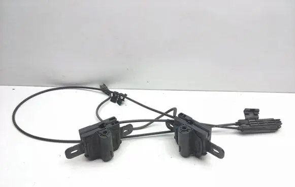 Volvo V60 Engine bonnet/hood lock/catch 31299869 31218878