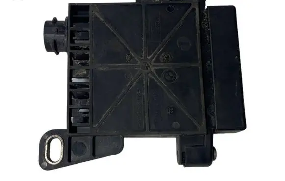 BMW 7 F01 F02 F03 F04 Current control relay 9153418 61149153418 6114915341802