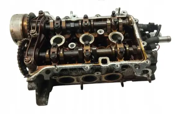 Citroen C1 Engine head 