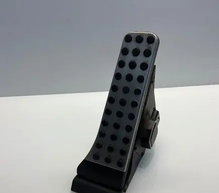 Mercedes-Benz GLK (X204) Accelerator throttle pedal A2043000504 0147 200808