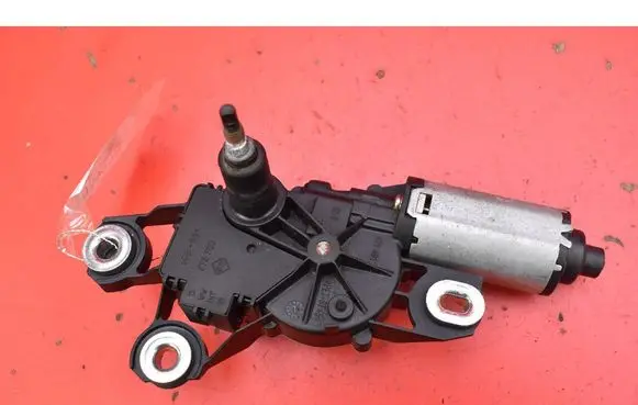 Seat Leon (1P) Rear window wiper motor 5P0955711C