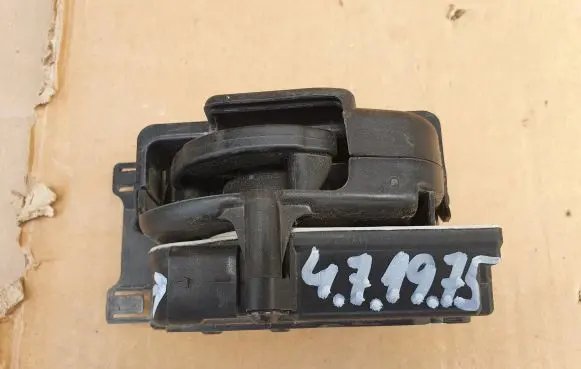 Coolant heater control valve