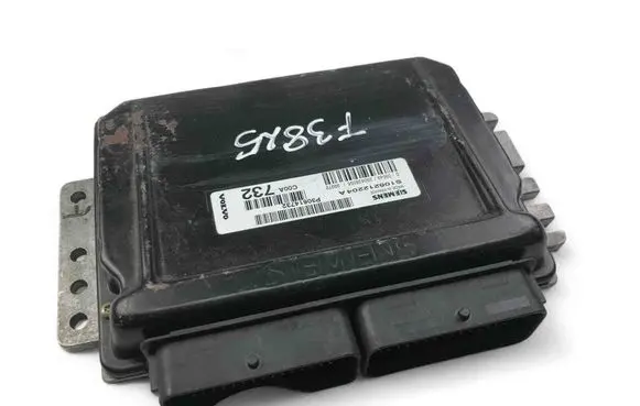 Volvo S40, V40 Engine control unit/module ECU P30614732