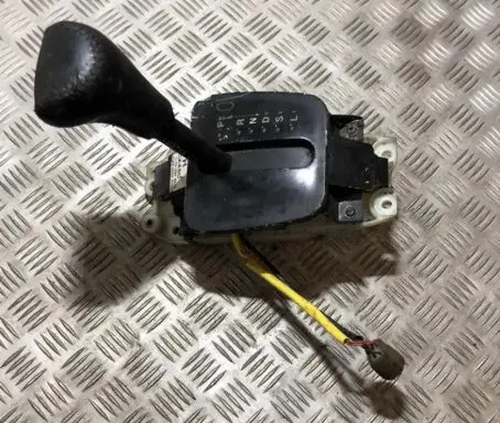 Mazda Xedos 6 Gear shifter/selector 00040003r025 ca45c