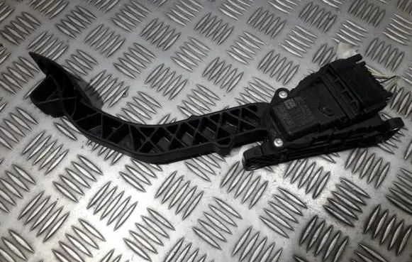 Ford Focus C-MAX Accelerator throttle pedal 3M519F836BF 3M51-9F836-BF