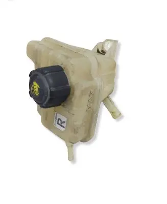 Nissan Qashqai Coolant expansion tank/reservoir 