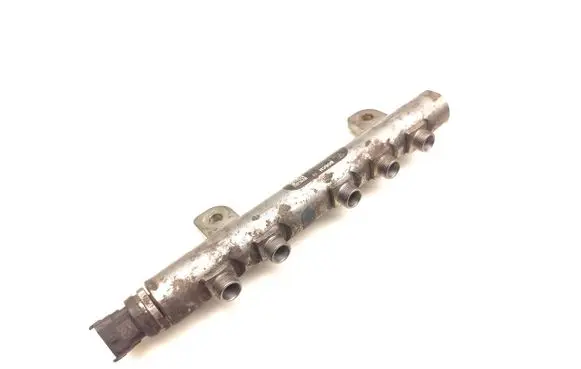 Jeep Grand Cherokee Fuel main line pipe 35032008F 0445216050