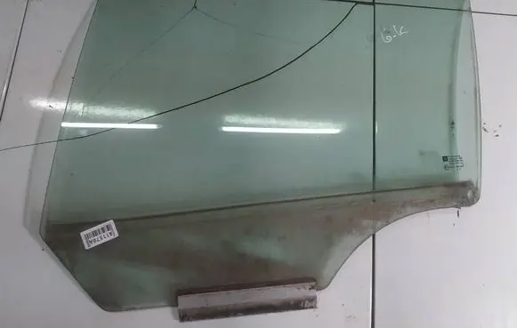 Opel Astra H Rear door window glass AS2