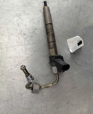 BMW 4 F36 Gran coupe Fuel injector 13537823461 13537823462 7823461