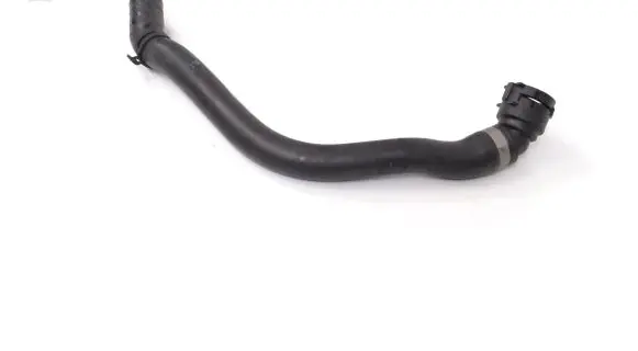 Mercedes-Benz E W213 Engine coolant pipe/hose 3024172