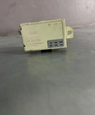 Audi A4 S4 B6 8E 8H Immobilizer control unit/module 4A0953234