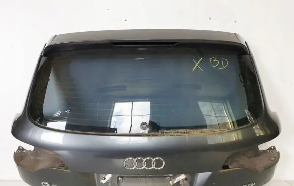 Audi Q7 4L Tailgate/trunk/boot lid
