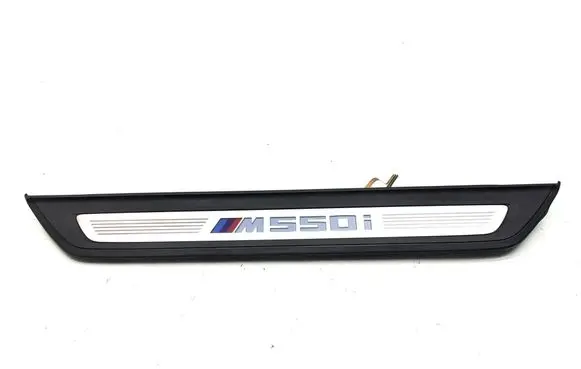 BMW 5 G30 G31 G38 Front sill trim cover 8072378