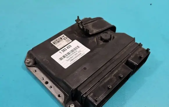 Toyota RAV 4 (XA30) Engine control unit/module ECU 89661-42D40 IMPRK1383429