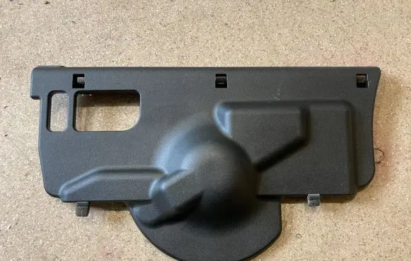 KIA Sorento IV Dashboard lower bottom trim panel 97285P2AA0