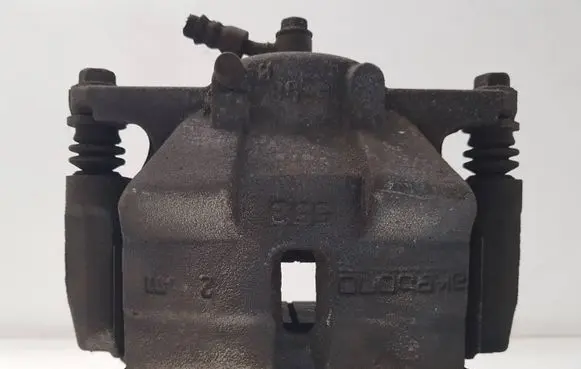 Nissan Qashqai Front brake caliper
