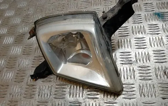 Peugeot 407 Front fog light 9641945680 01067882 10170988