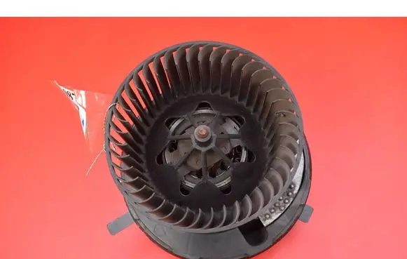 Audi A3 S3 8P Heater fan/blower F983228M