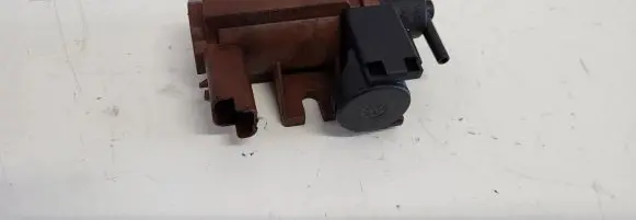 Ford S-MAX Turbo solenoid valve 6G9Q9E882