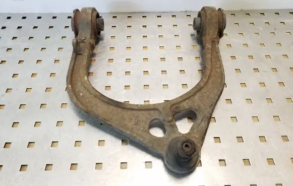 Chrysler 300 - 300C Front upper control arm/wishbone 