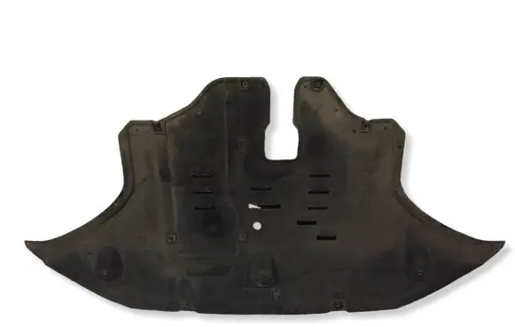 Hyundai Santa Fe Engine splash shield/under tray 