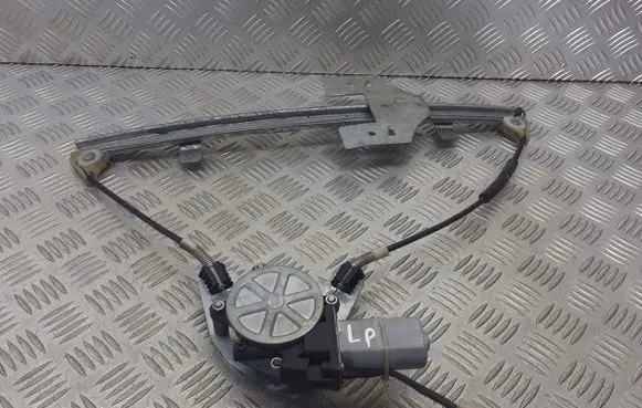 Volkswagen Fox Front door window regulator with motor 6060-00-VW4786