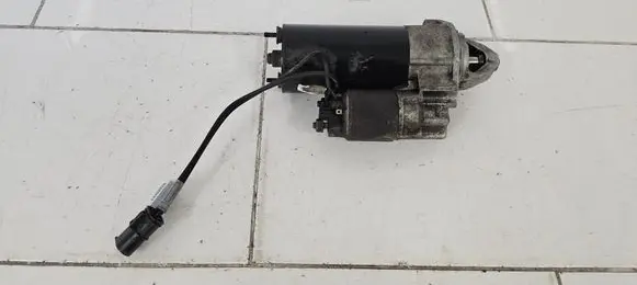 BMW 7 E38 Starter motor 1729981 9622313321