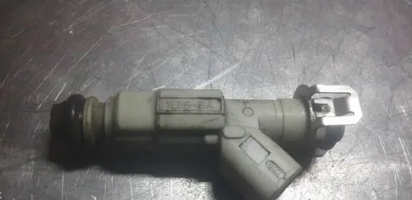 Ford Focus C-MAX Fuel injector 0280156155 1L5GBA