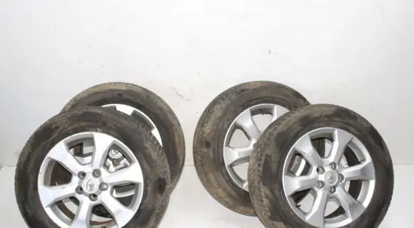 Toyota RAV 4 (XA30) R17 alloy rim 22565R17