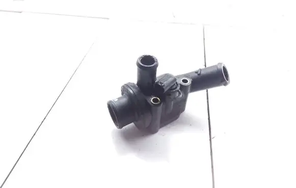 Mercedes-Benz A W168 Thermostat A6682030275