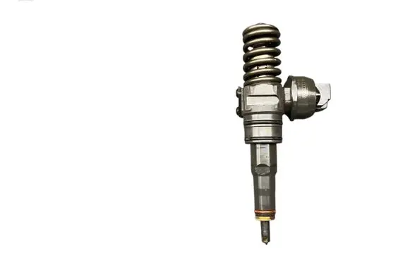 Volkswagen Golf V Fuel injector 038130073AG 0414720215