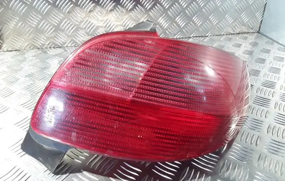 Peugeot 206 Rear/tail lights 2531D