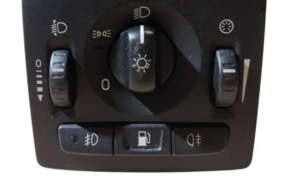 Volvo V50 Light switch 30739300