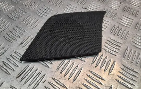Side speaker trim/cover