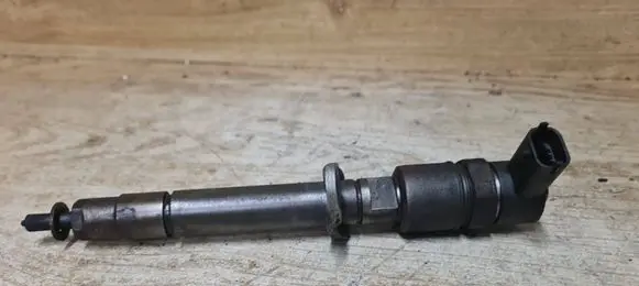 Volvo S80 Fuel injector 0445110298