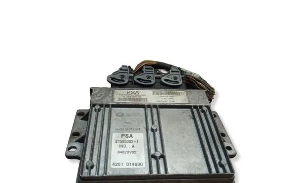 Citroen C3 Engine control unit/module 9656297980 215850821 84820V02