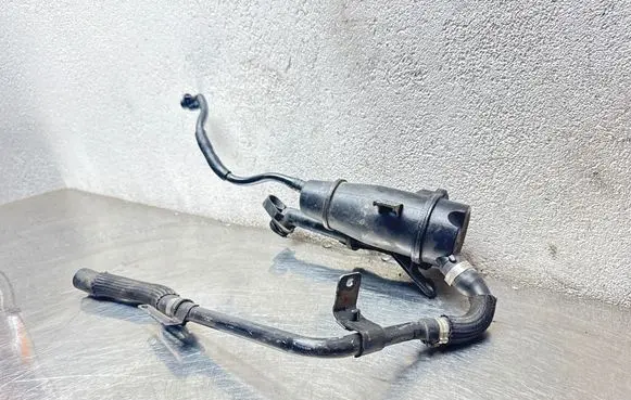 Opel Insignia A Oil breather separator 70367396 565581915