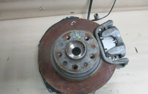 Jeep Compass Rear wheel hub spindle/knuckle 