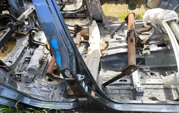 Toyota C-HR I Pillar (middle) 