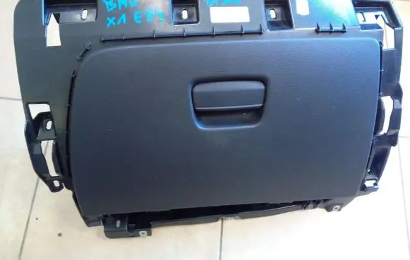 BMW X1 E84 Glove box 2991313 299131309 NE31304