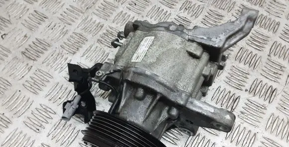 Subaru Outback (BS) Power steering pump 4472803260