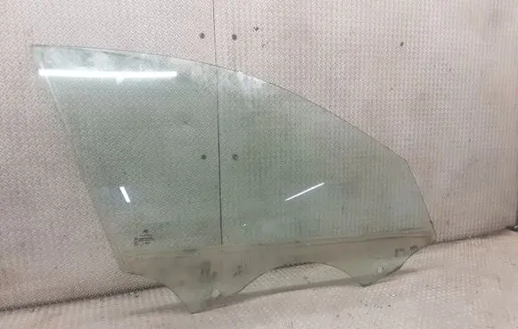 BMW 3 E90 E91 Front door window glass four-door 