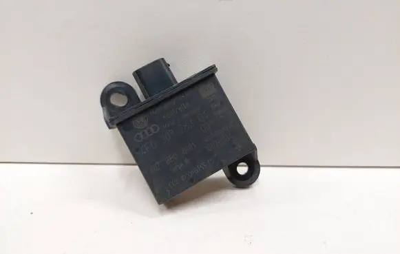 Audi A6 S6 C6 4F Tire pressure control unit 4F090728301