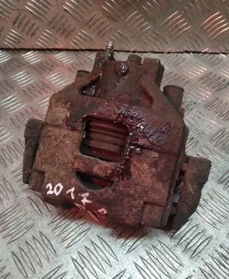 Toyota Yaris Front brake caliper 